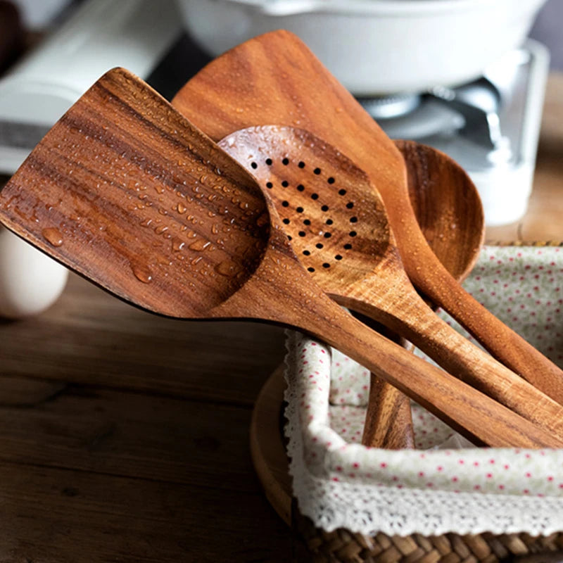 Natural Wood Kitchen Utensil Set  Eco-Friendly Cooking Tools incl Skimmer Spoon Salad Scoop Non-Stick Rice Colander for Soup