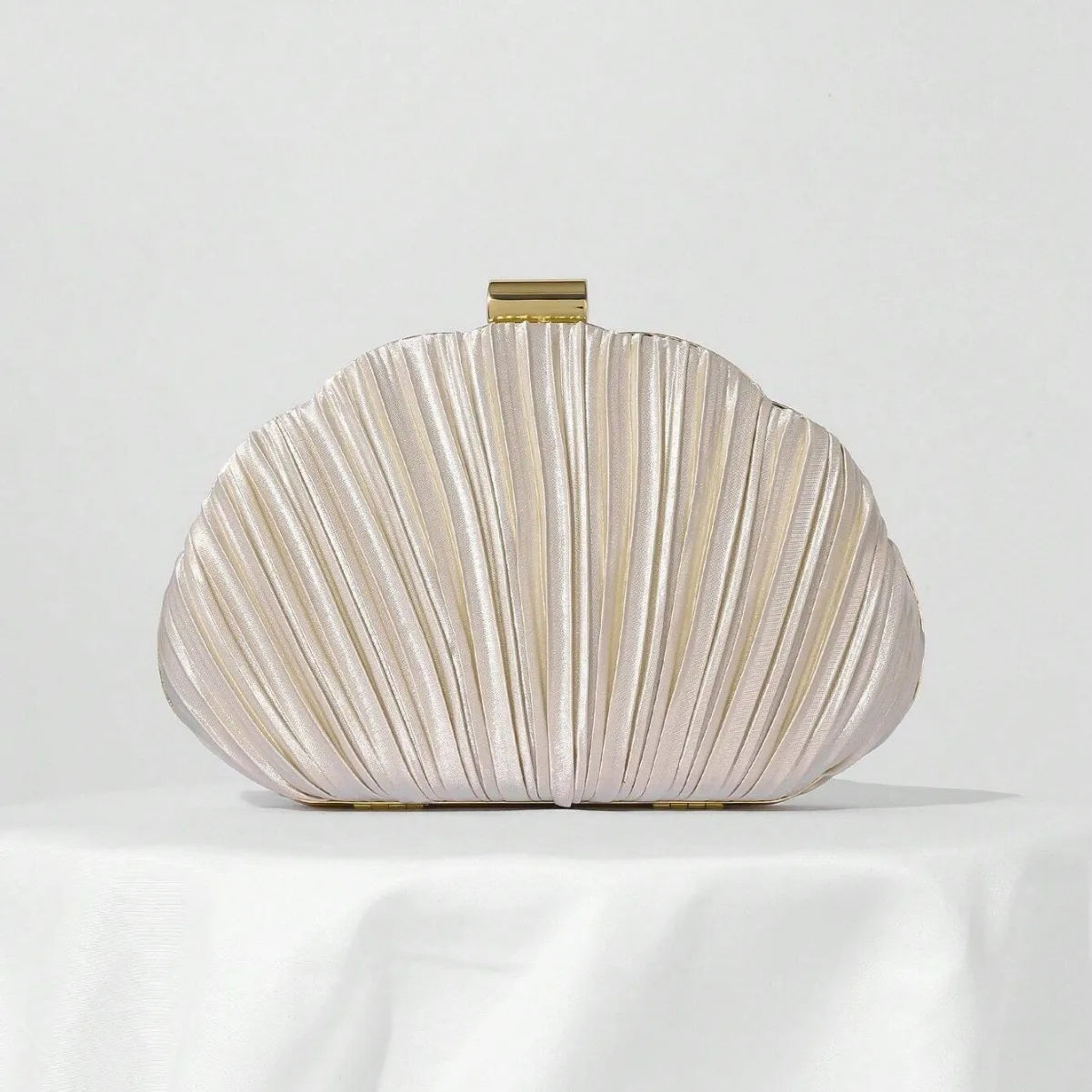Luxury Pleated Women Evening Bags Clutch Bag Chain Messenger Shoulder Party Dress Shell Handbag Wedding Purses and Handbags